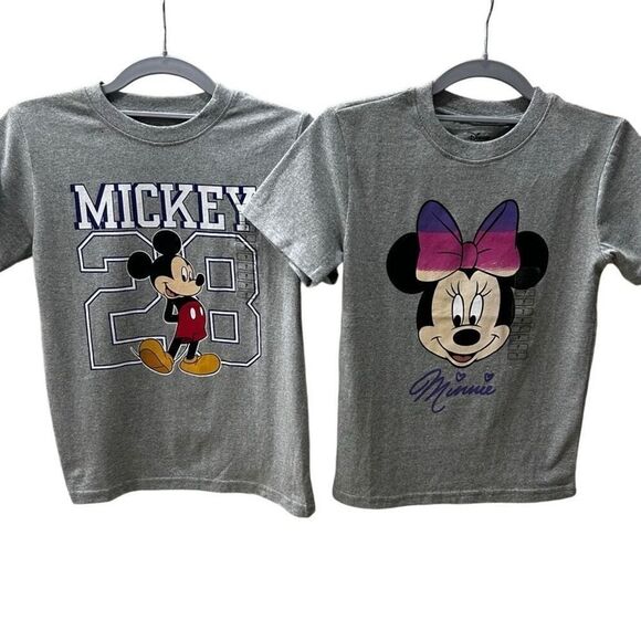Lot Of 2 NWT Disney Mickey Mouse & Minnie Mouse Official T-shirts Kids Sz 7 Gray - Picture 1 of 13
